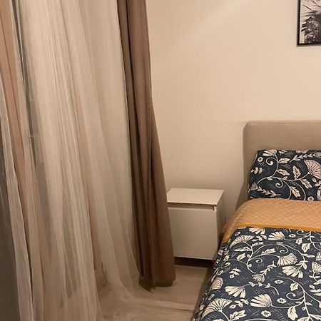 Appartement Cosy Et Bien Equipe 낭테르 외부 사진